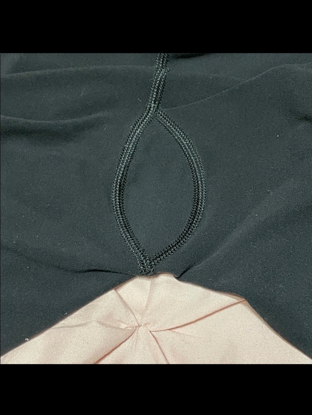Athleta Salutation Stash Pocket 7” Biker Short Women's Black High-Rise Medium - Picture 10 of 11